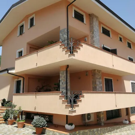 Cristiano Apartmán
